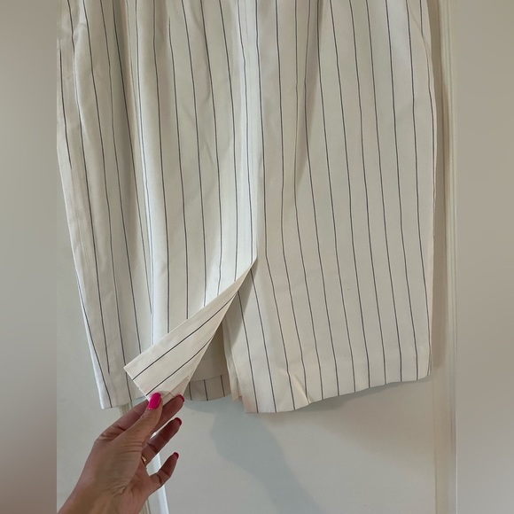 NWT Vintage JH Collectibles White Lined Rayon Skirt with Small Pin Stripe SZ 16 - Picture 3 of 12